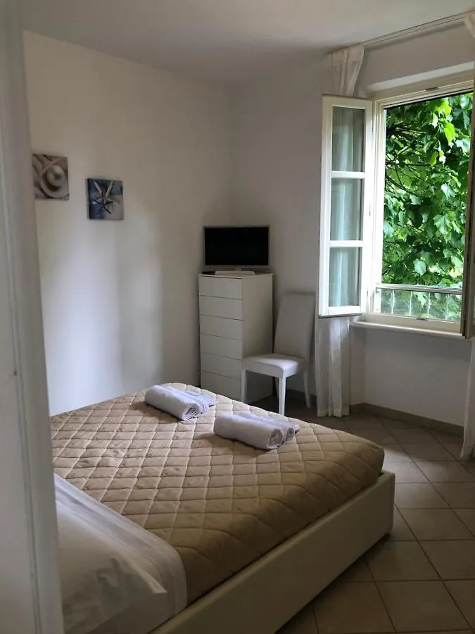 Acquamarina Apartment Forte dei Marmi 0*,